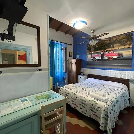 Tony And Judy Bed & Breakfast Orbetello