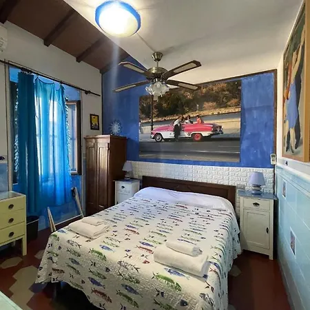 Tony And Judy Bed and breakfast Orbetello