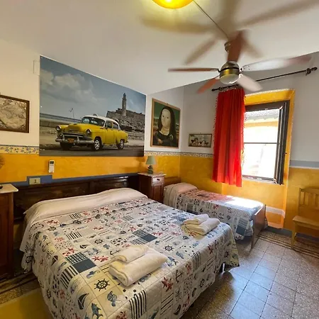 Tony And Judy Bed & Breakfast
